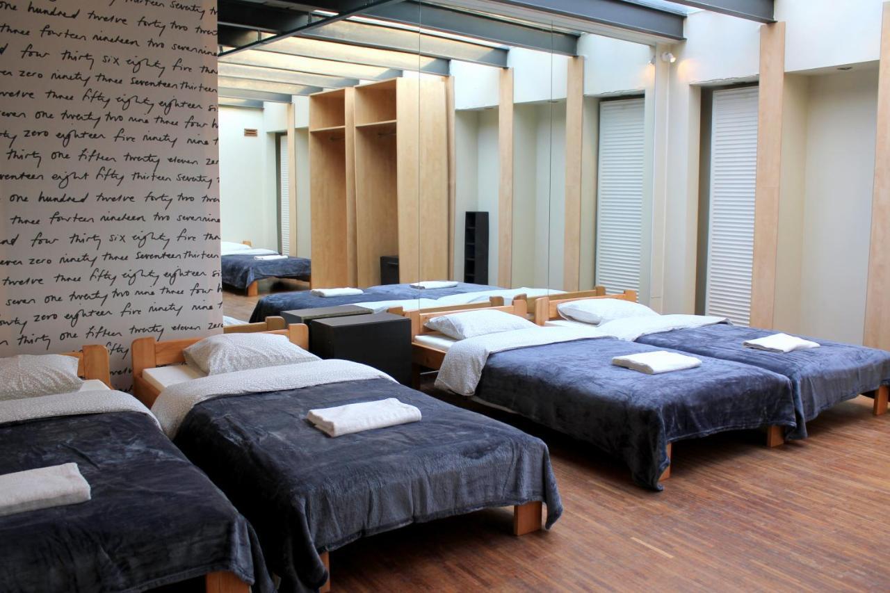 Apartment With Garden In City Center Krakow Ngoại thất bức ảnh